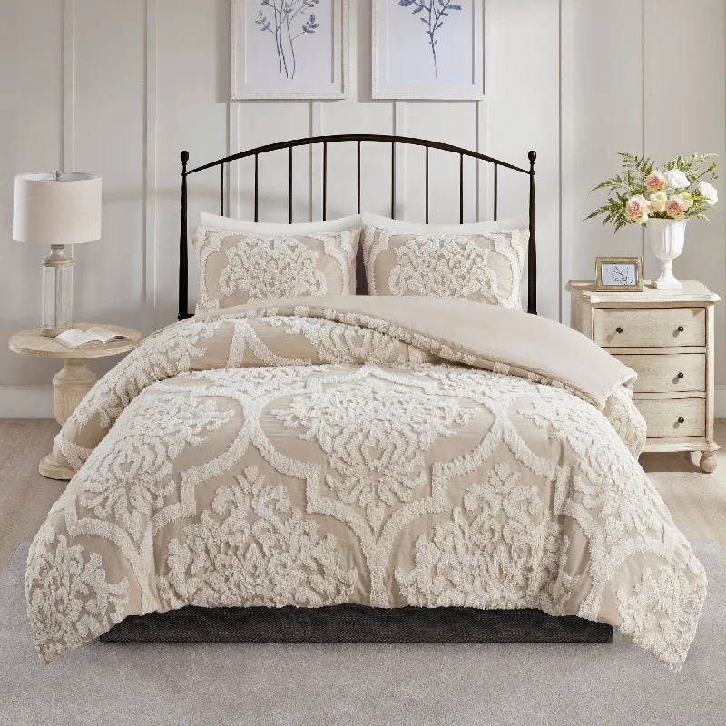 Silk - filled comforters for a luxurious and smooth touchMadison Park Aeriela Tufted Cotton Chenille Damask Comforter Set Silk - filled comforters for a luxurious and smooth touchMadison Park Aeriela Tufted Cotton Chenille Damask Comforter Set
