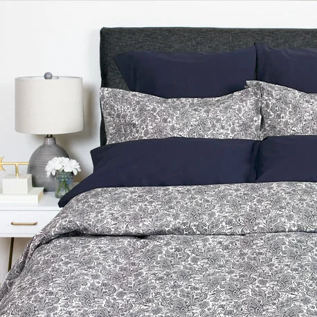 Budget - friendly duvet covers for first - time homebuyers or studentsMarine Paisley Duvet and Shams - Queen Budget - friendly duvet covers for first - time homebuyers or studentsMarine Paisley Duvet and Shams - Queen