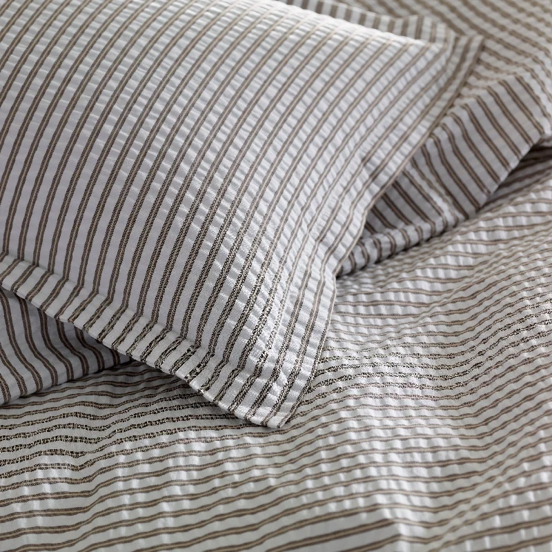 Snap - closure duvet covers for a quick and convenient way to open and closeMatteo Collection Snap - closure duvet covers for a quick and convenient way to open and closeMatteo Collection