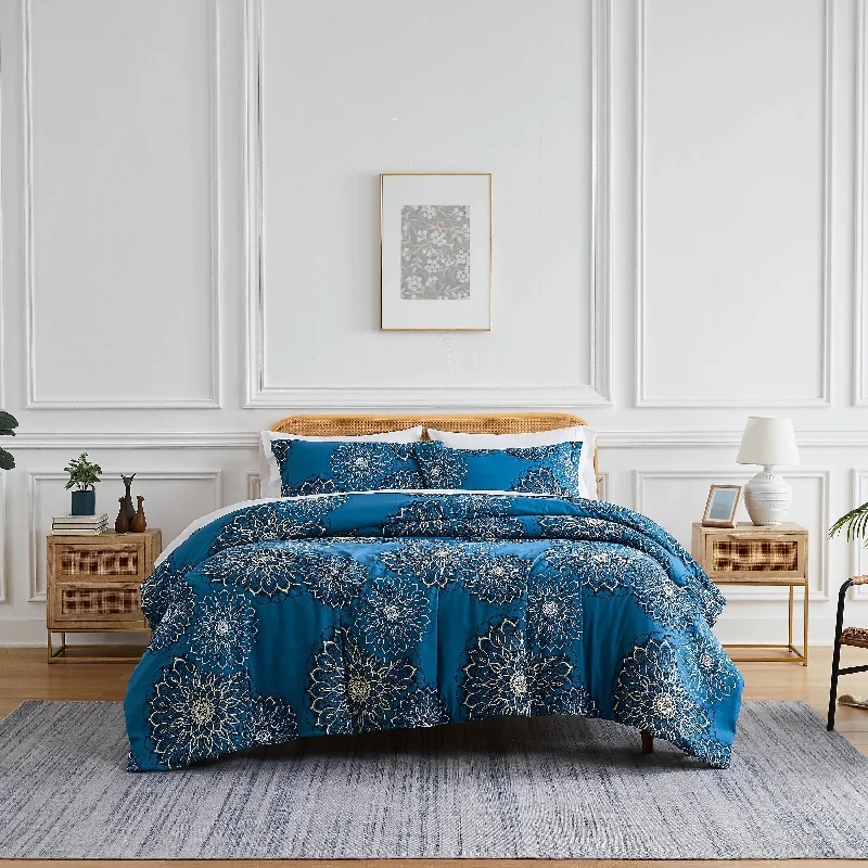 Duck down comforters with a softer feel and good warmth retentionMidnight Floral Comforter Set Duck down comforters with a softer feel and good warmth retentionMidnight Floral Comforter Set