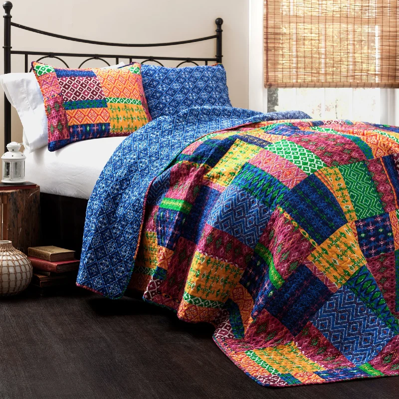 Silk - filled comforters for a luxurious and smooth touchMisha 3 Piece Quilt Set