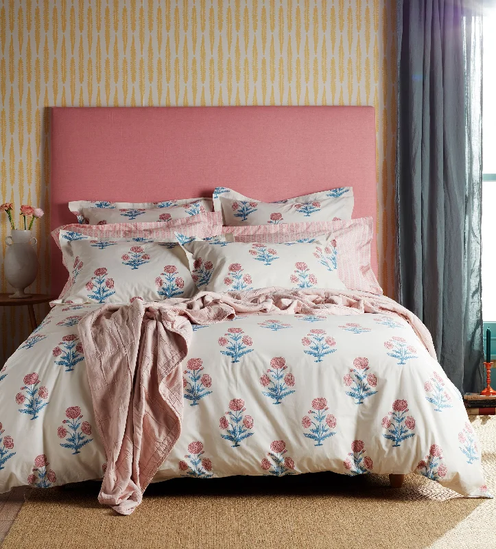 Velvet duvet covers for a plush and cozy lookMolly Mahon Poppy 100% Cotton Duvet Cover Velvet duvet covers for a plush and cozy lookMolly Mahon Poppy 100% Cotton Duvet Cover