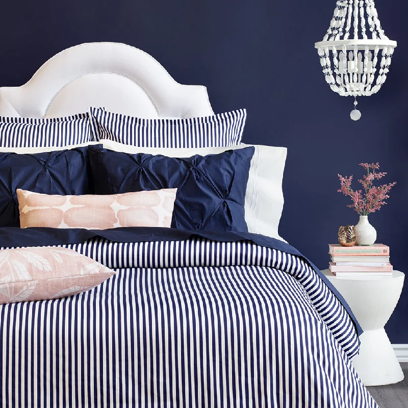 Expensive duvet covers with premium materials and artisanal craftsmanshipNavy Blue Larkin Duvet Cover Expensive duvet covers with premium materials and artisanal craftsmanshipNavy Blue Larkin Duvet Cover