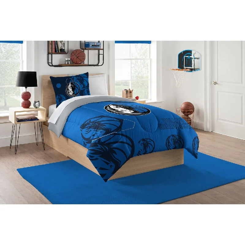 Goose down comforters known for their superior quality and insulationNBA 862 Mavericks Hexagon Twin Comforter Set Goose down comforters known for their superior quality and insulationNBA 862 Mavericks Hexagon Twin Comforter Set
