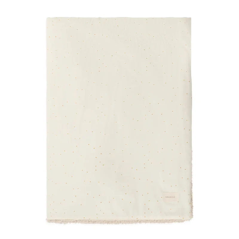 Synthetic fiber blend blankets for a budget - friendly choicenobodinoz Stories Winter Kid Blanket Honey Sweet Dots Natural Synthetic fiber blend blankets for a budget - friendly choicenobodinoz Stories Winter Kid Blanket Honey Sweet Dots Natural