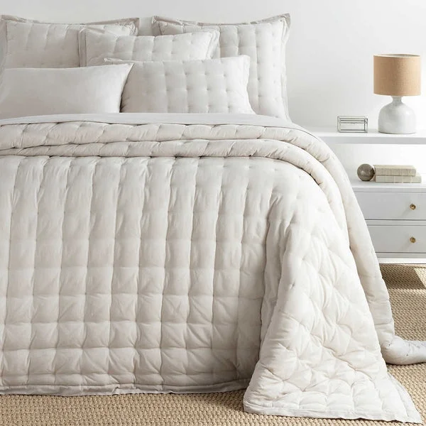 Anti - dust mite duvet covers to keep the sleep environment cleanPine Cone Hill Cozy Cotton Puff Anti - dust mite duvet covers to keep the sleep environment cleanPine Cone Hill Cozy Cotton Puff