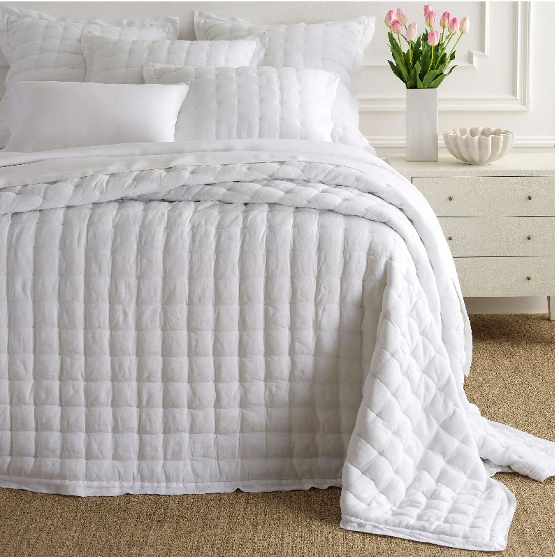 Paisley - printed duvet covers for an exotic and elegant appearancePine Cone Hill Lush Linen Puff Coverlet Paisley - printed duvet covers for an exotic and elegant appearancePine Cone Hill Lush Linen Puff Coverlet