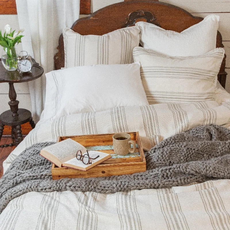 Duck down comforters with a softer feel and good warmth retentionPrescott Comforter Set Duck down comforters with a softer feel and good warmth retentionPrescott Comforter Set