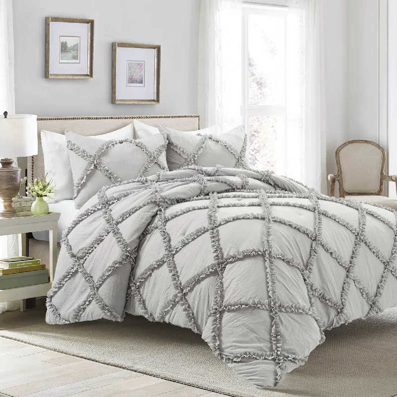Bamboo - fiber - filled comforters with antibacterial and breathable qualitiesRuffle Diamond 3 Piece Comforter Set Bamboo - fiber - filled comforters with antibacterial and breathable qualitiesRuffle Diamond 3 Piece Comforter Set
