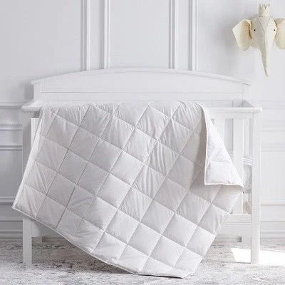 Latex - filled comforters with a bouncy texture and good supportSiesta Crib Down Blanket by Scandia Home Latex - filled comforters with a bouncy texture and good supportSiesta Crib Down Blanket by Scandia Home
