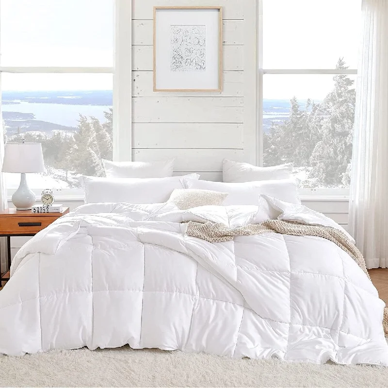 Goose down comforters known for their superior quality and insulationSnorze® Cloud Comforter Set - Coma Inducer® Ultra Cozy - White Goose down comforters known for their superior quality and insulationSnorze® Cloud Comforter Set - Coma Inducer® Ultra Cozy - White