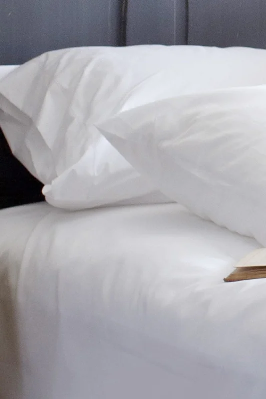Bamboo - derived duvet covers with antibacterial and moisture - wicking propertiesLinen Premier Sheeting Bamboo - derived duvet covers with antibacterial and moisture - wicking propertiesLinen Premier Sheeting