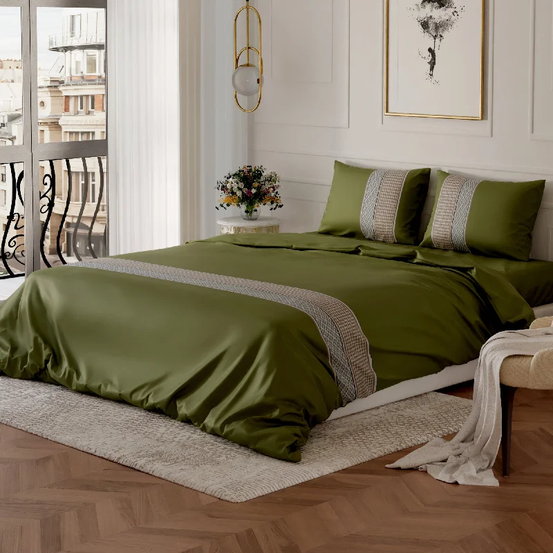 King - size comforters to fit large king - sized beds perfectlyPalace Gardens Comforter Set King - size comforters to fit large king - sized beds perfectlyPalace Gardens Comforter Set