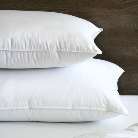 Button - closure duvet covers for a classic and secure fasteningSuprelle Memo Pillow - Queen Button - closure duvet covers for a classic and secure fasteningSuprelle Memo Pillow - Queen