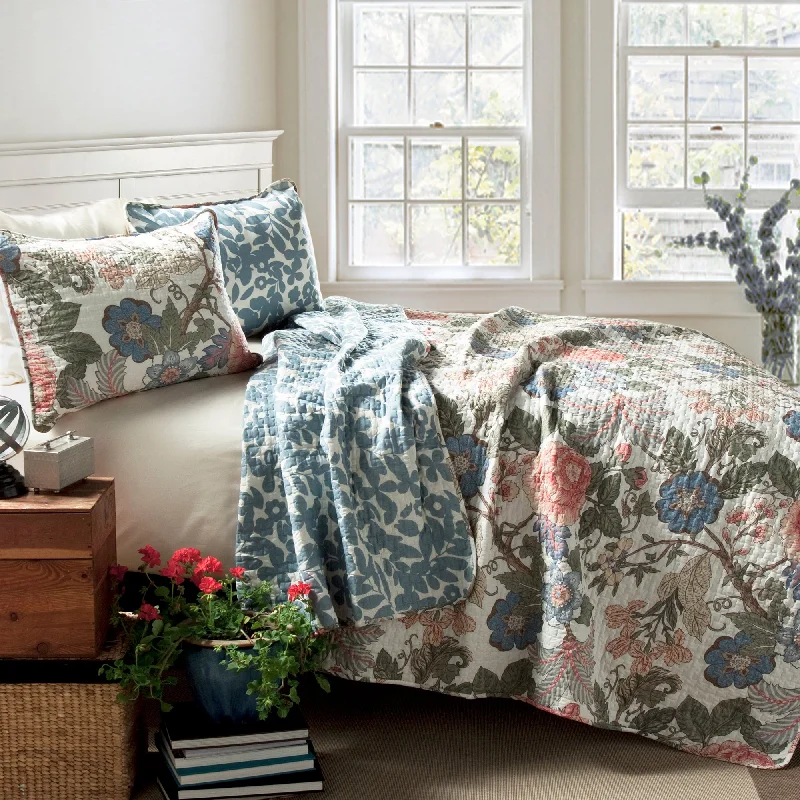 King - size comforters to fit large king - sized beds perfectlySydney Quilt 3Pc Set King - size comforters to fit large king - sized beds perfectlySydney Quilt 3Pc Set