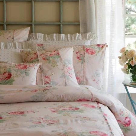 Solid - colored duvet covers in classic colors like white, black, and navy for a timeless lookTaylor Linens Shore Rose Petal Duvet Solid - colored duvet covers in classic colors like white, black, and navy for a timeless lookTaylor Linens Shore Rose Petal Duvet