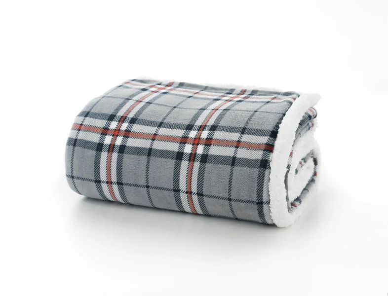 Microfiber blankets that are durable and easy to care forThomson Grey Sherpa Printed Soft Fleece 125x150cm Throw Microfiber blankets that are durable and easy to care forThomson Grey Sherpa Printed Soft Fleece 125x150cm Throw