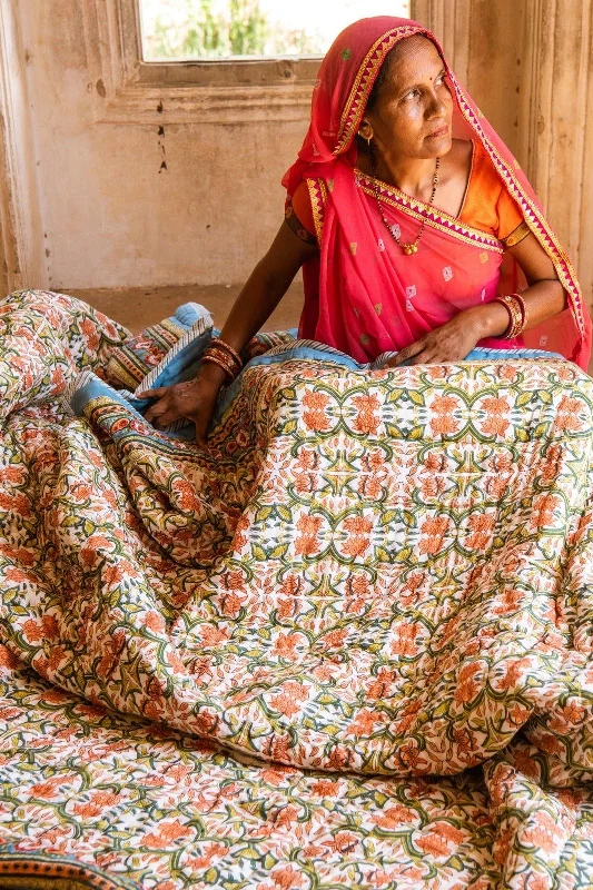 Down - filled comforters for supreme warmth and lightnessTopanga Quilt