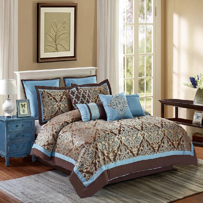 Wool - filled comforters with natural moisture - wicking and temperature - regulating featuresTurin Comforter Set in Brown Wool - filled comforters with natural moisture - wicking and temperature - regulating featuresTurin Comforter Set in Brown