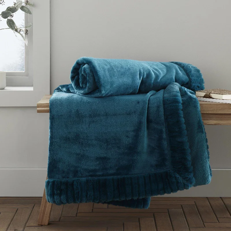 Acrylic blankets for a soft and affordable alternativeVelvet and Faux Fur Throw Teal Acrylic blankets for a soft and affordable alternativeVelvet and Faux Fur Throw Teal