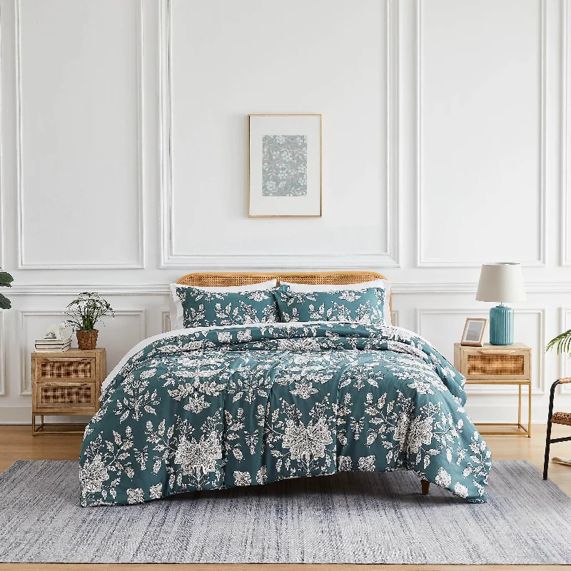 Duck down comforters with a softer feel and good warmth retentionVintage Garden Comforter Set Duck down comforters with a softer feel and good warmth retentionVintage Garden Comforter Set