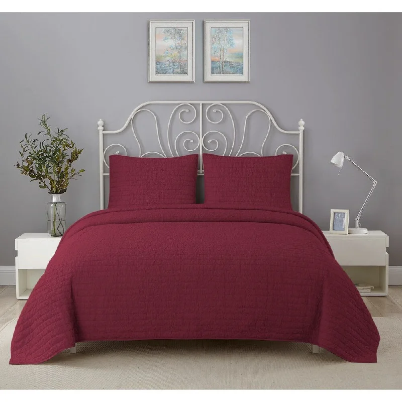 Microfiber - filled comforters that are lightweight and easy to care forWonder Home Lawrence 3-piece Cotton Crinkle Solid Quilt Set Microfiber - filled comforters that are lightweight and easy to care forWonder Home Lawrence 3-piece Cotton Crinkle Solid Quilt Set