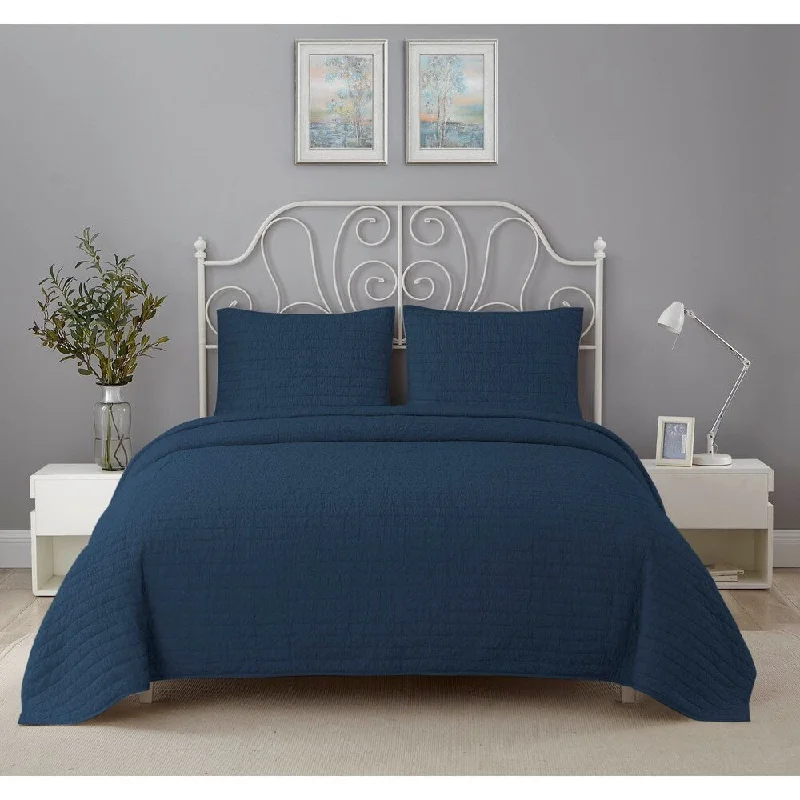 Queen - size comforters for standard queen - sized mattressesWonder Home Lawrence 3PC Crinkle Solid Quilt Set, Queen, Navy Queen - size comforters for standard queen - sized mattressesWonder Home Lawrence 3PC Crinkle Solid Quilt Set, Queen, Navy